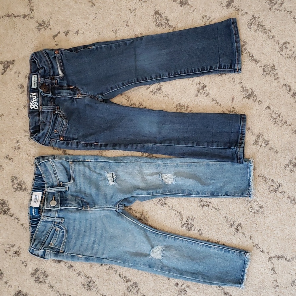 Girl toddler 2t 2 pairs jean bundle